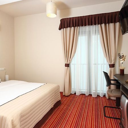 Pensiunea Bellagio Cluj-Napoca Exteriör bild