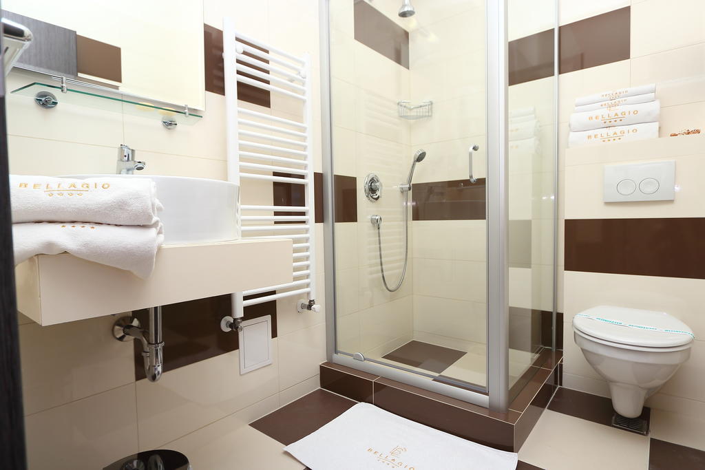 Pensiunea Bellagio Cluj-Napoca Exteriör bild