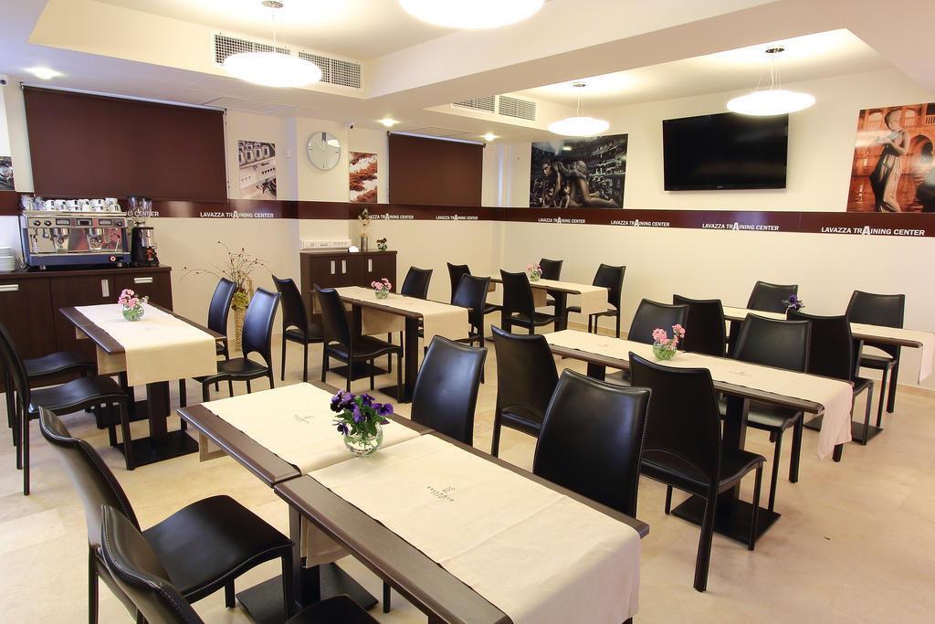 Pensiunea Bellagio Cluj-Napoca Exteriör bild